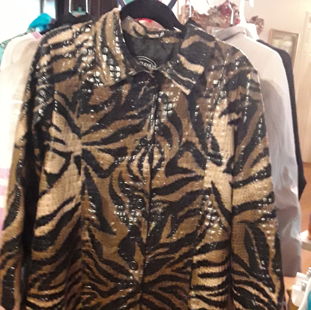 SELENE Large Women's Animal Print Lined Jacket